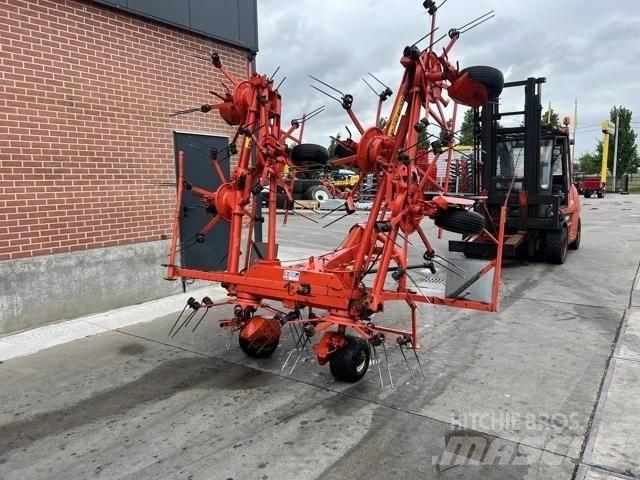 Kuhn GF8501 Граблі і сінозворушувачі