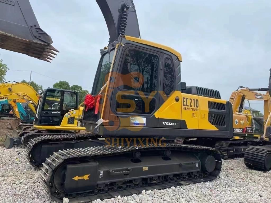 Volvo EC 210 D Гусеничні екскаватори
