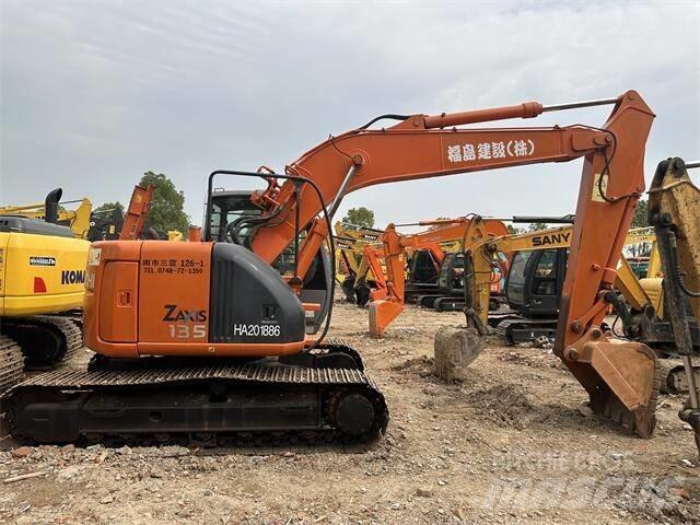 Hitachi ZX138 Гусеничні екскаватори
