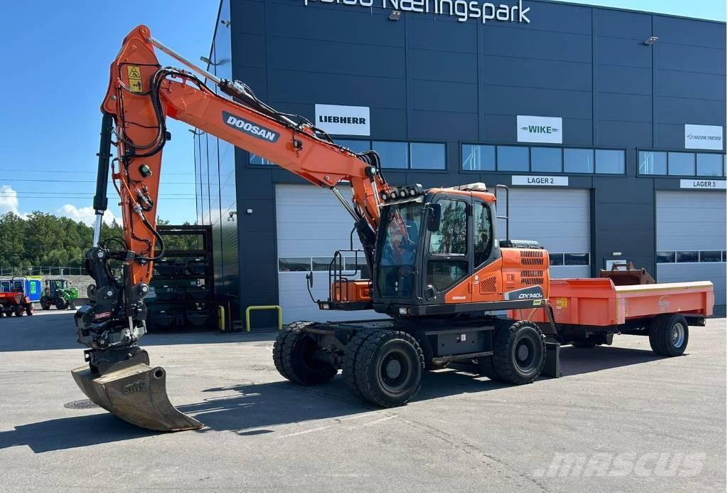 Doosan DX 140 W-5 Колісні екскаватори