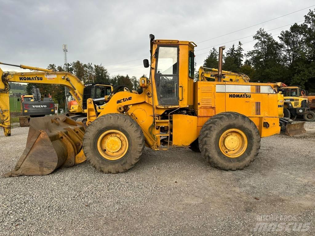 Dresser 530 A II Фронтальні навантажувачі