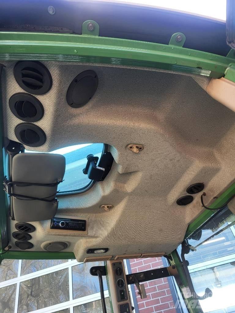 Fendt 211 Vario TMS Трактори