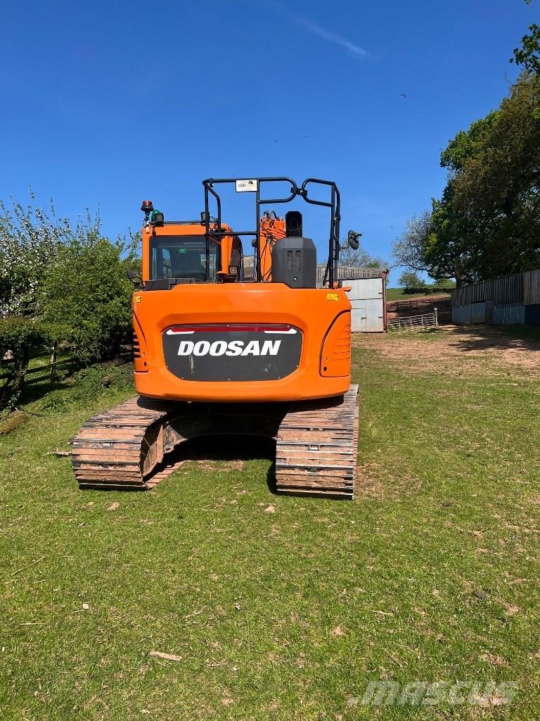 Doosan DX 140 LCR-7 Гусеничні екскаватори