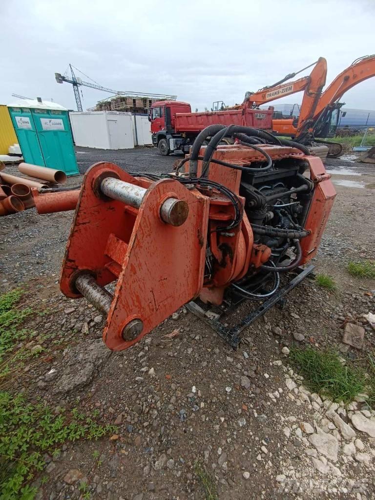Doosan DX 340 LC-5 Гусеничні екскаватори