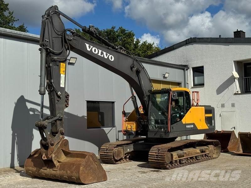 Volvo EC 220 EL Гусеничні екскаватори