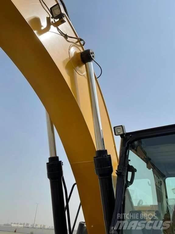 CAT 320GC Гусеничні екскаватори