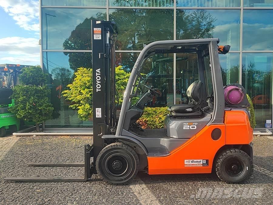 Toyota 02-8FGF20 Газові навантажувачі