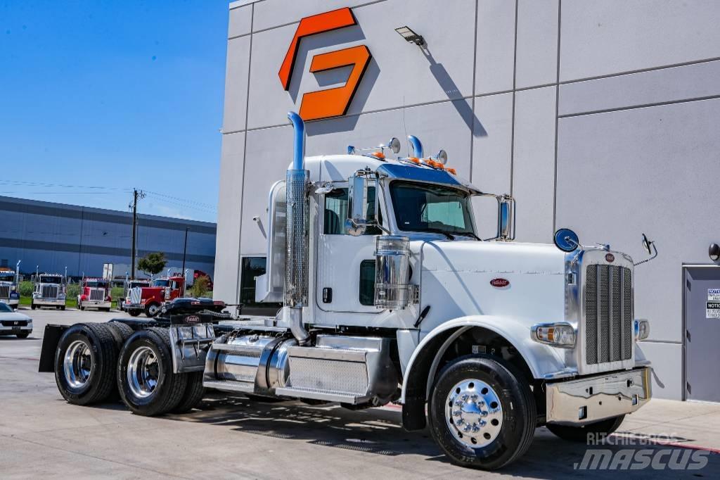 Peterbilt 389 Тягачі
