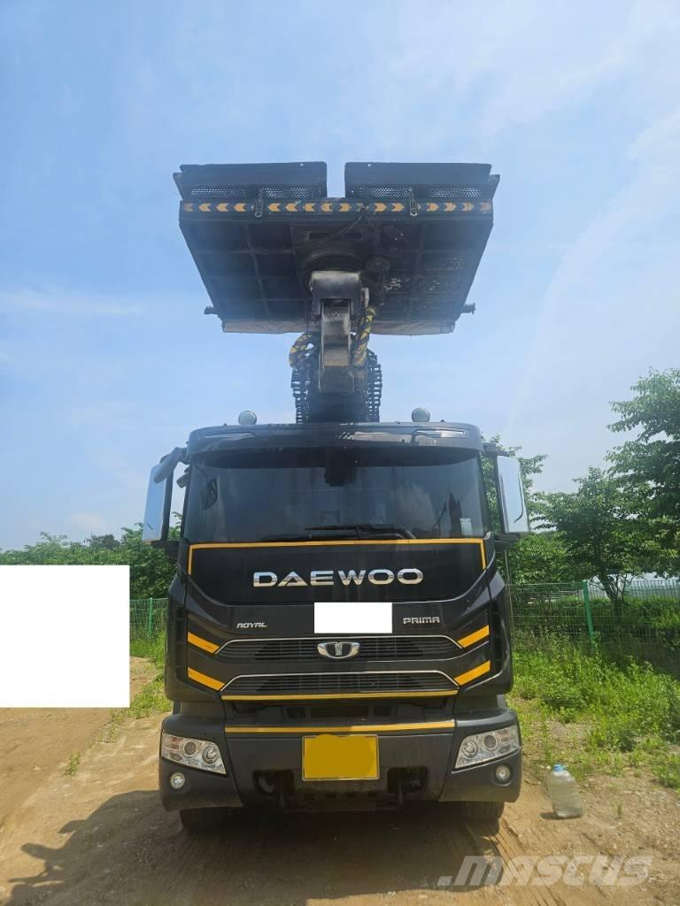  HANA 650 Автовишки на базі вантажівки