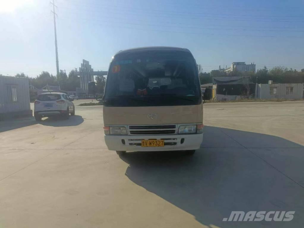 Toyota Coaster Bus Мікроавтобуси