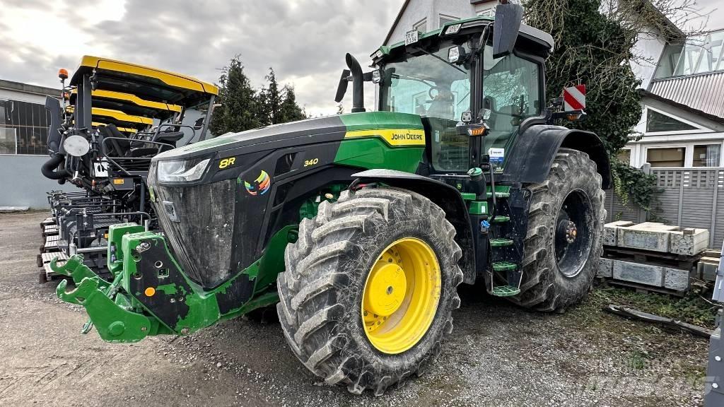 John Deere 8R 340 Трактори