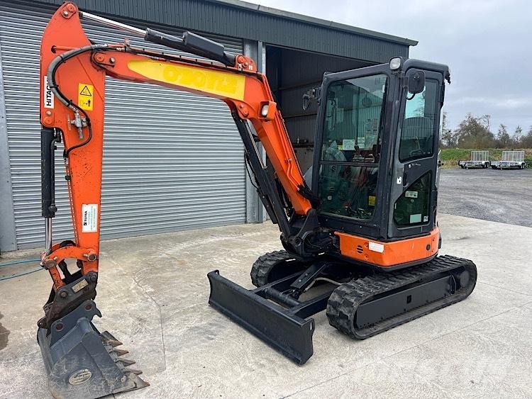 Hitachi ZX33U-5CLR Міні-екскаватори < 7т