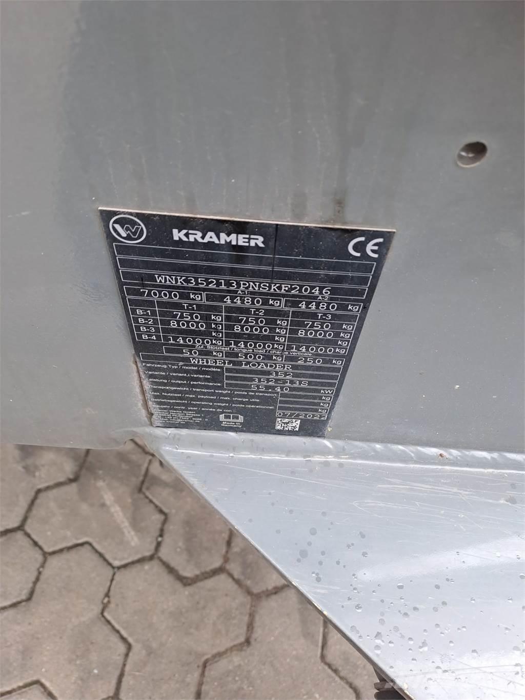 Kramer 8105 Фронтальні навантажувачі