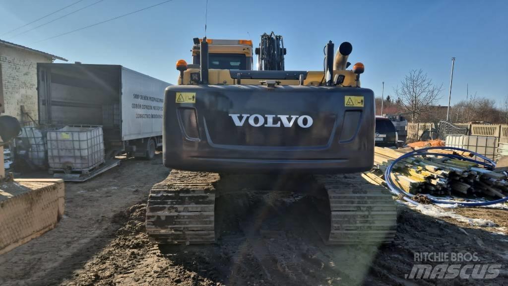 Volvo EC 180 D Гусеничні екскаватори