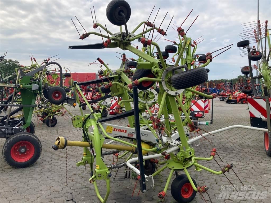 CLAAS Volto 800 Граблі і сінозворушувачі