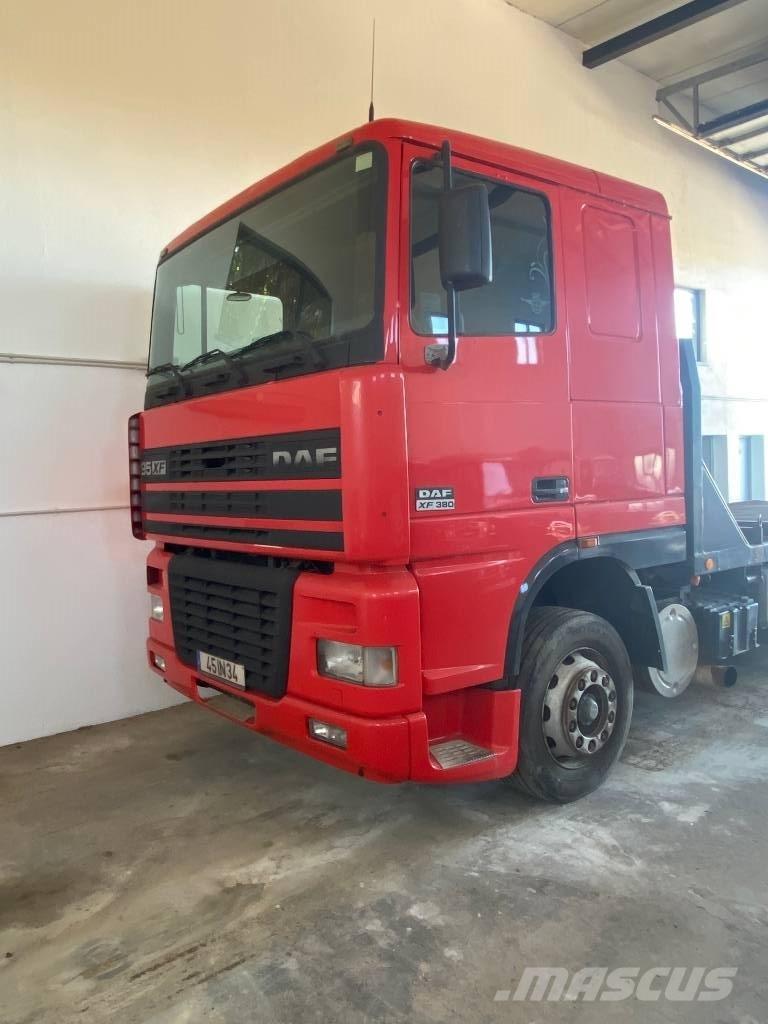 DAF XF 95.380 Вантажівки-платформи/бокове розвантаження