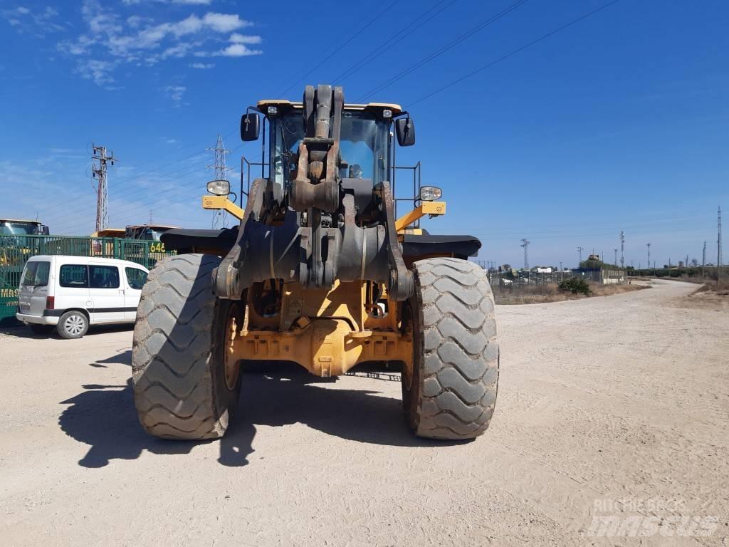 Volvo L 150 H Фронтальні навантажувачі