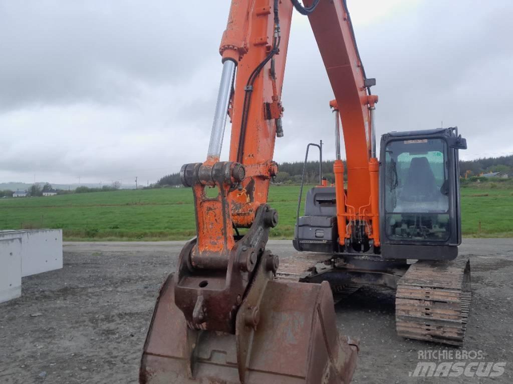 Hitachi Zaxis 130-5 Гусеничні екскаватори