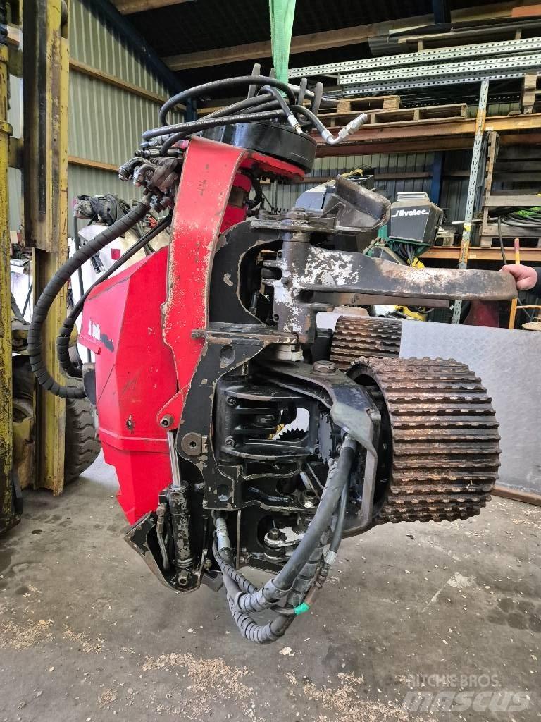 Komatsu 360.2 Валочні головки