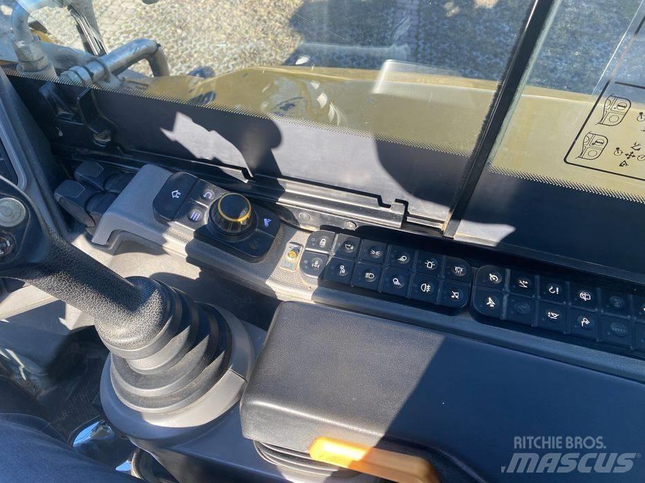 JCB W 110 Hydradig Колісні екскаватори