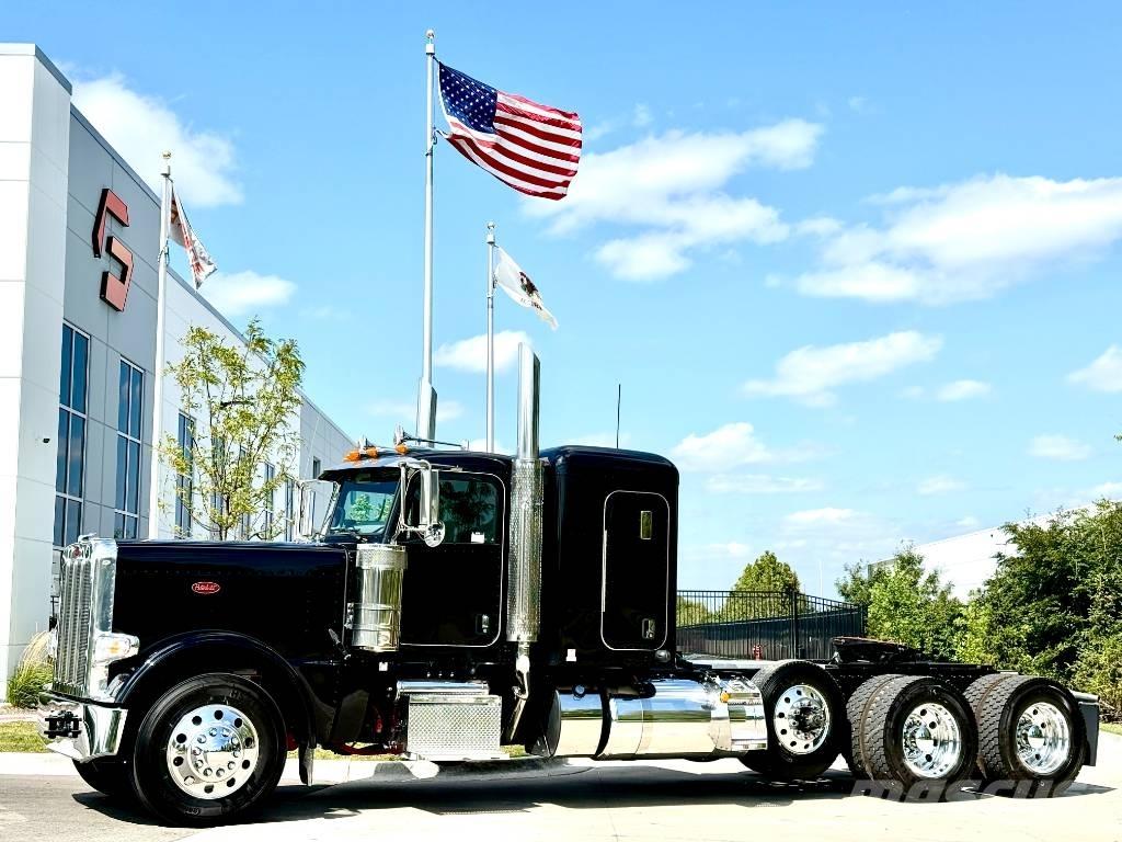 Peterbilt 389 Тягачі