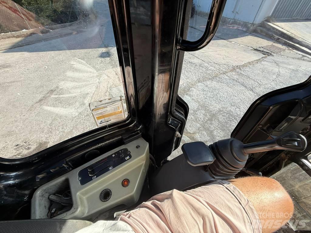 CAT 304 E Міні-екскаватори < 7т