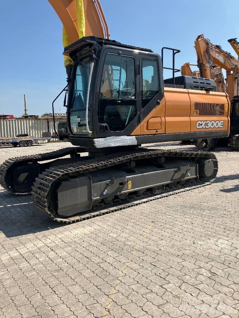 CASE CX300E Гусеничні екскаватори
