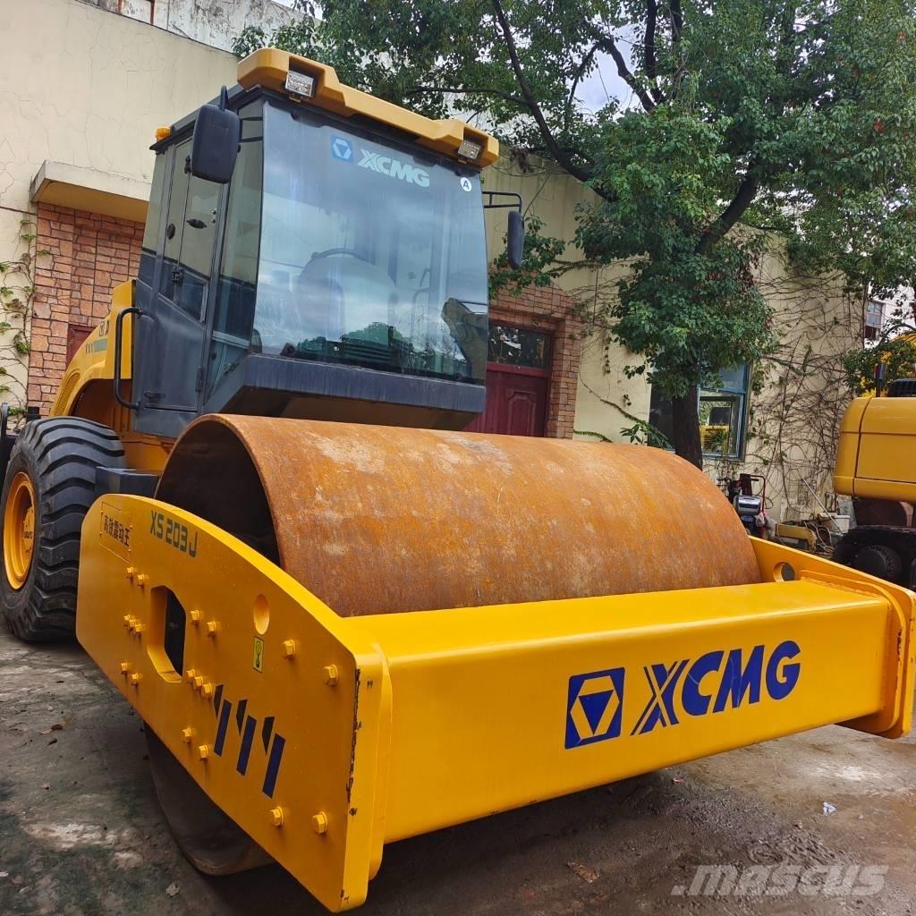 XCMG XS 223 J Грунтові котки