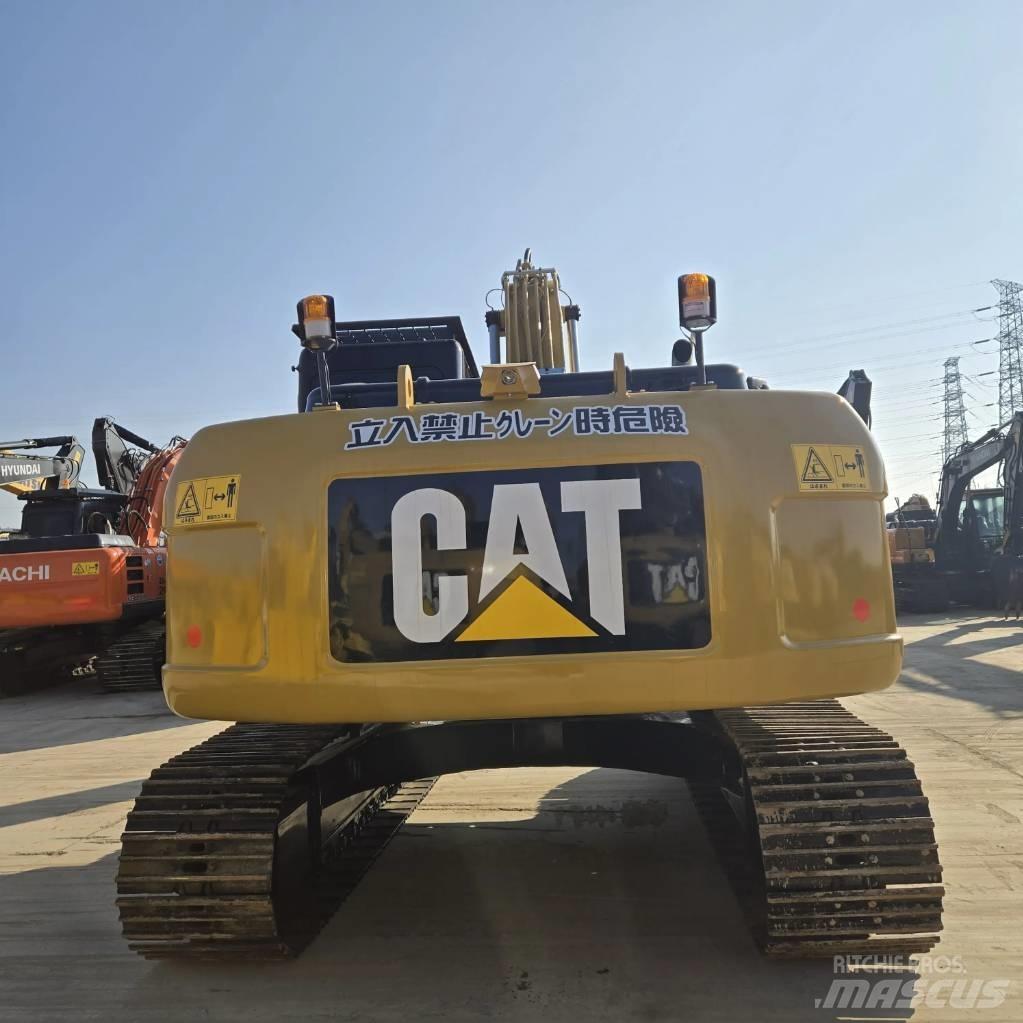 CAT 323 D L Середні екскаватори 7т. - 12т.