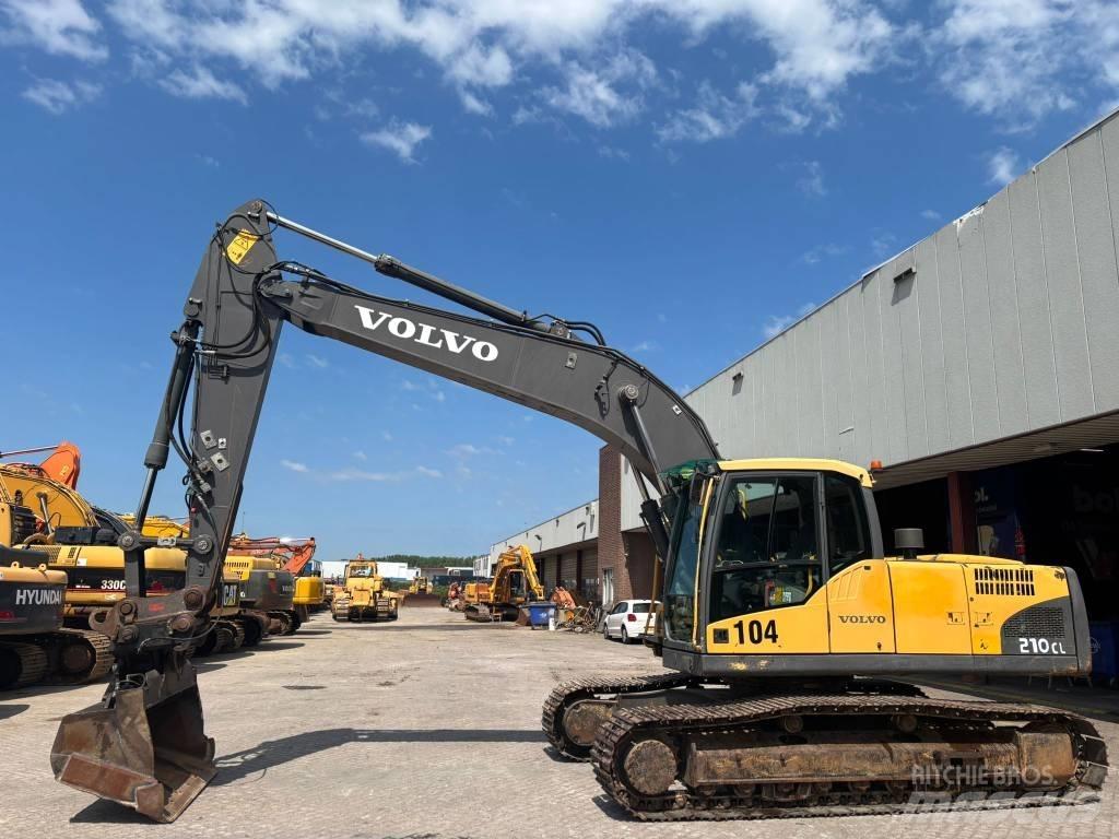 Volvo EC 210 C L Гусеничні екскаватори