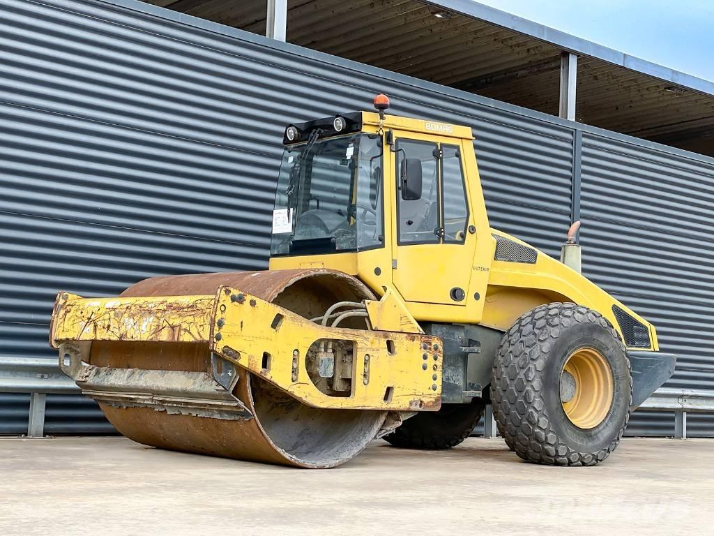 Bomag BW 213 DH-4 Грунтові котки