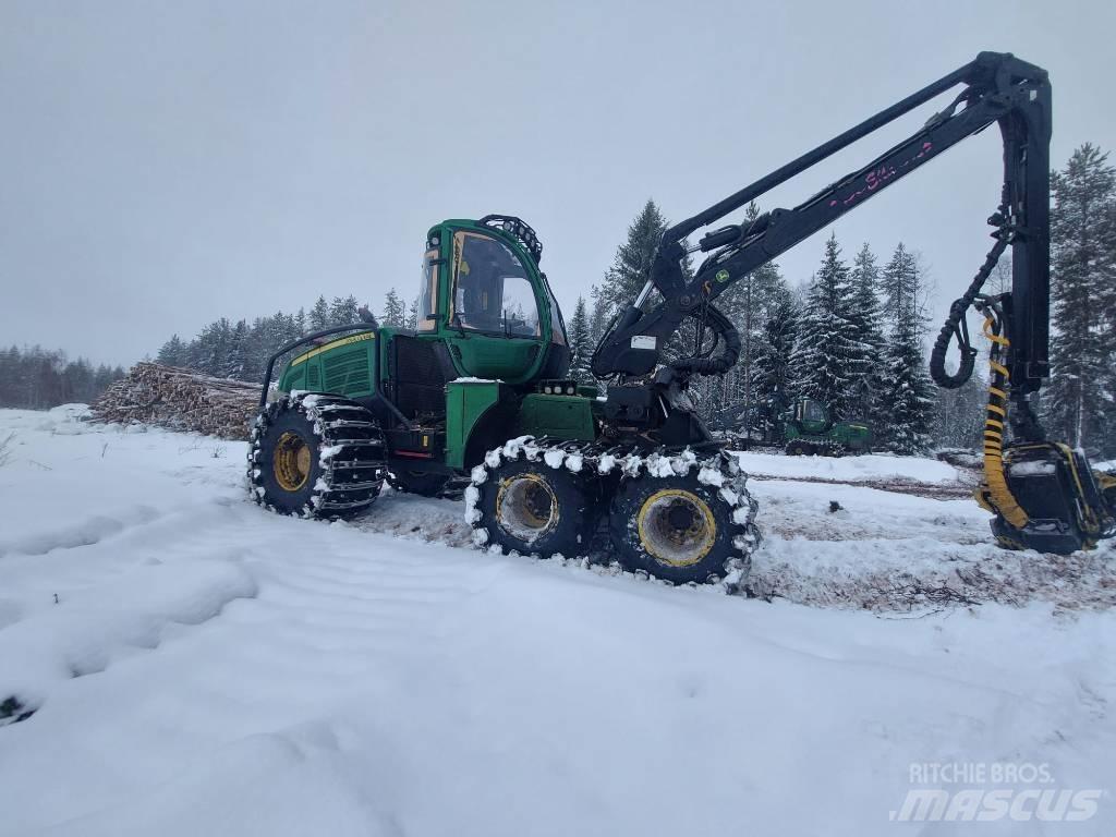 John Deere 1070 E Харвестери