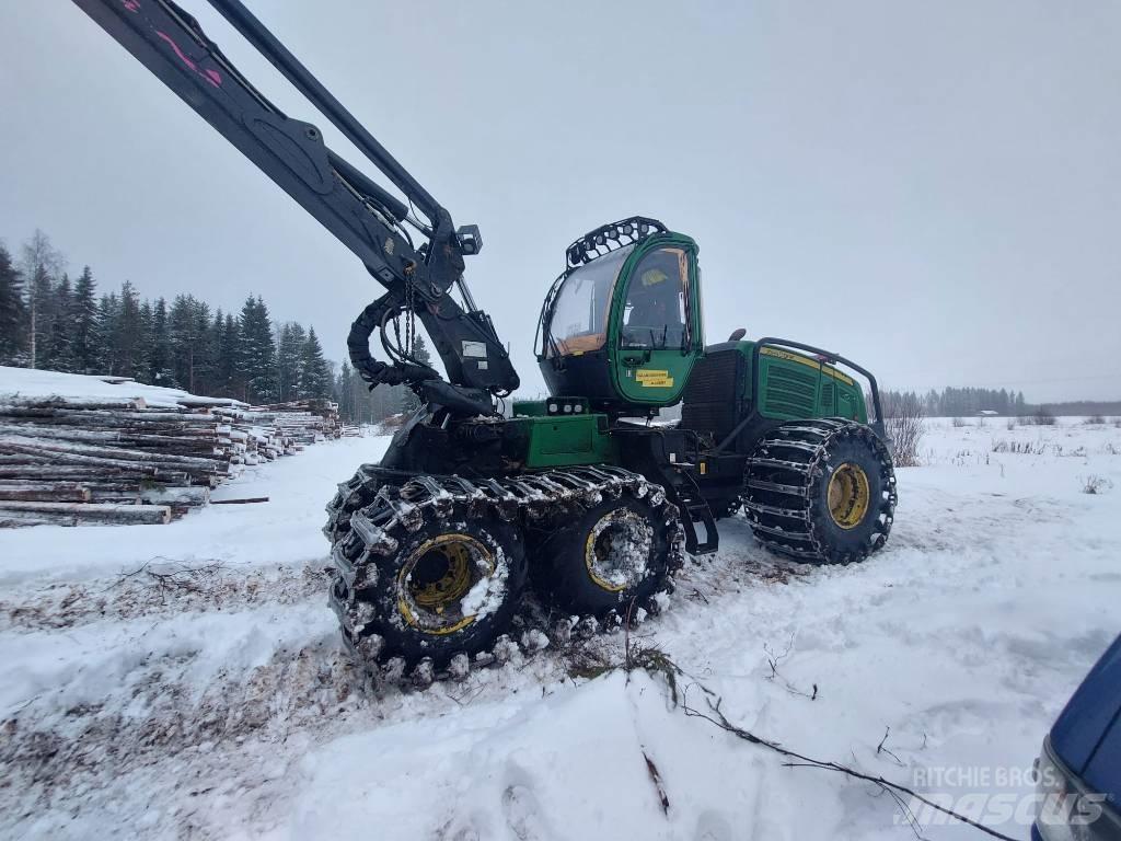 John Deere 1070 E Харвестери