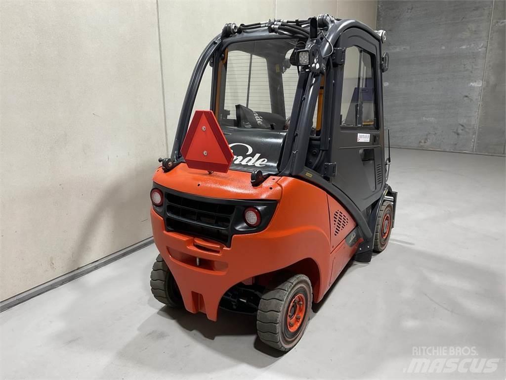 Linde H25T-02 Газові навантажувачі