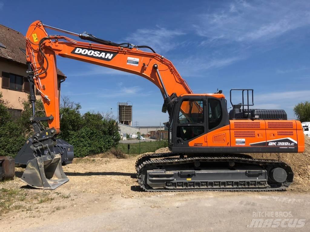 Doosan DX 300 LC-7 Гусеничні екскаватори