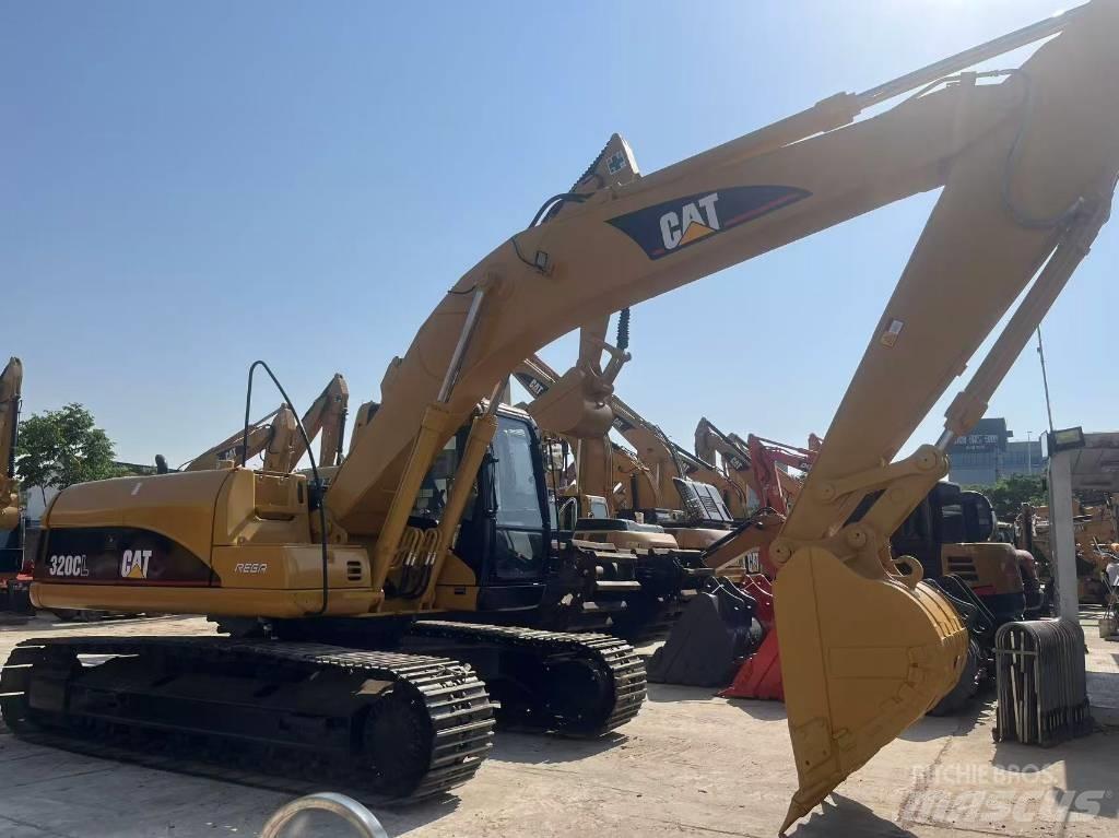 CAT 320 C L Гусеничні екскаватори