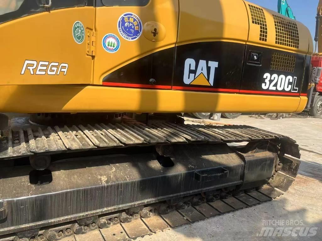 CAT 320 C L Гусеничні екскаватори