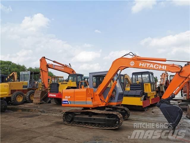 Hitachi EX60 Гусеничні екскаватори