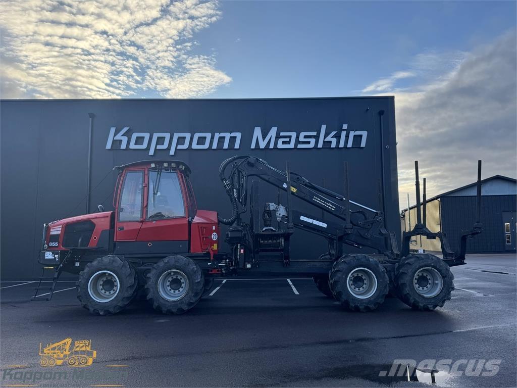 Komatsu 855 Форвардери