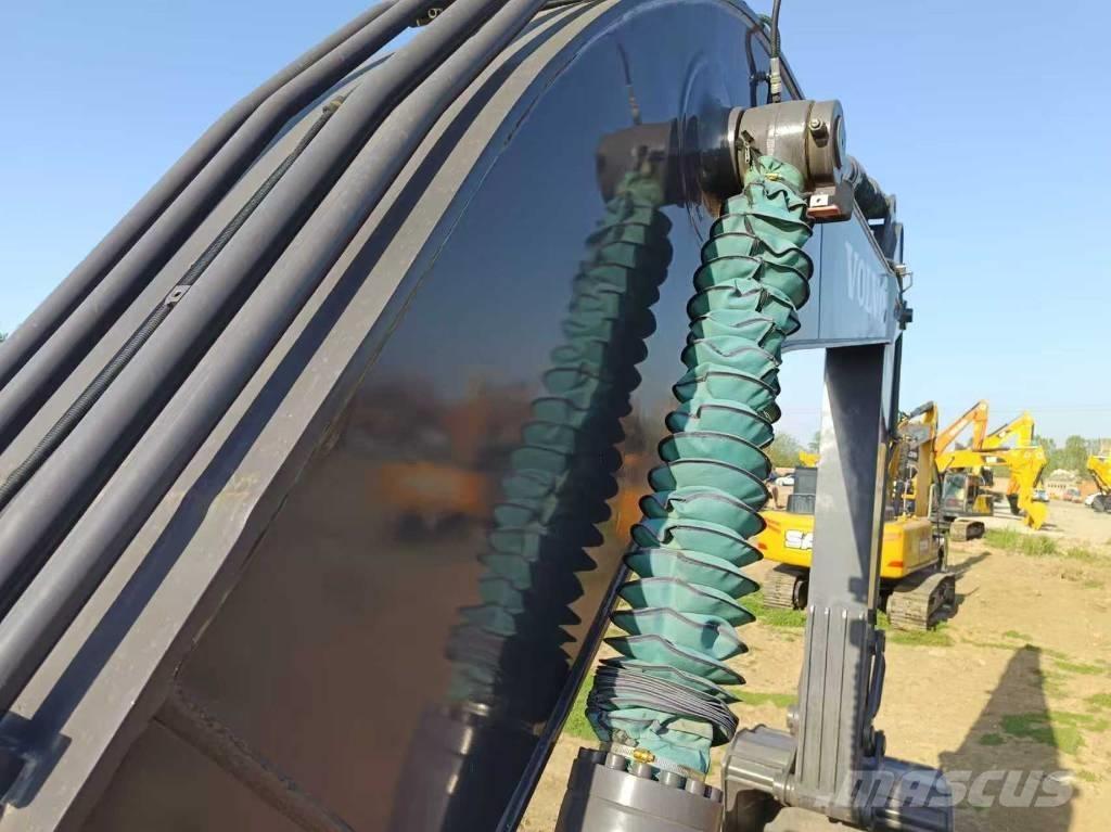 Volvo EC 250 D L Гусеничні екскаватори