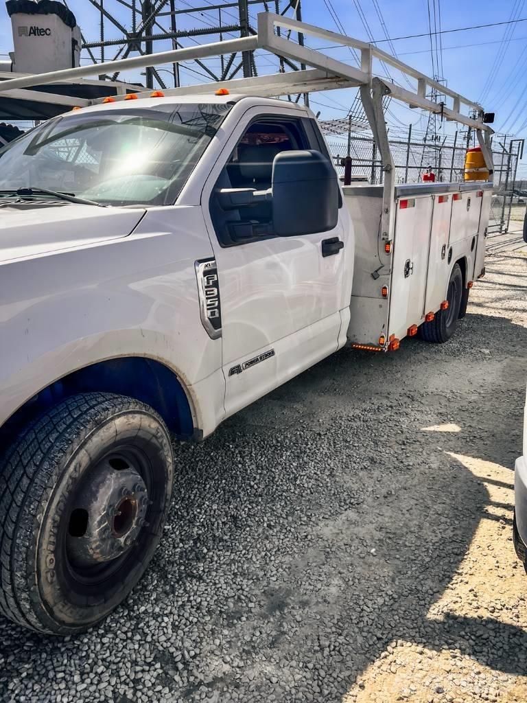 Ford F 350 XL Пікапи / Бічне розвантаження