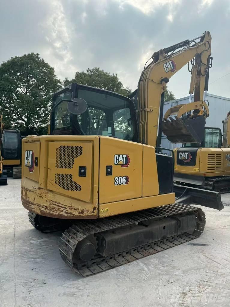 CAT 306 Міні-екскаватори < 7т