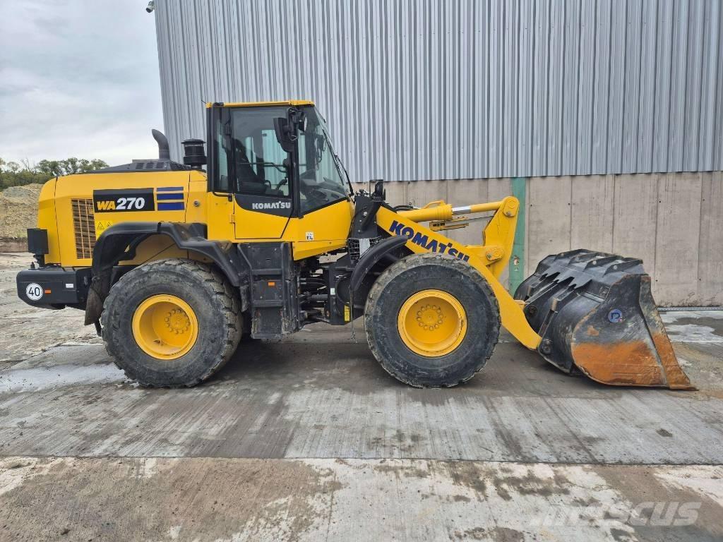 Komatsu WA 270-8 Фронтальні навантажувачі