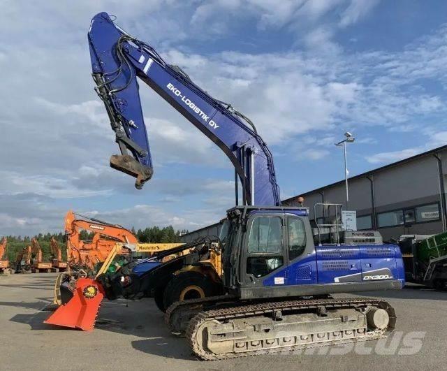 Doosan DX300 LC-5 Гусеничні екскаватори