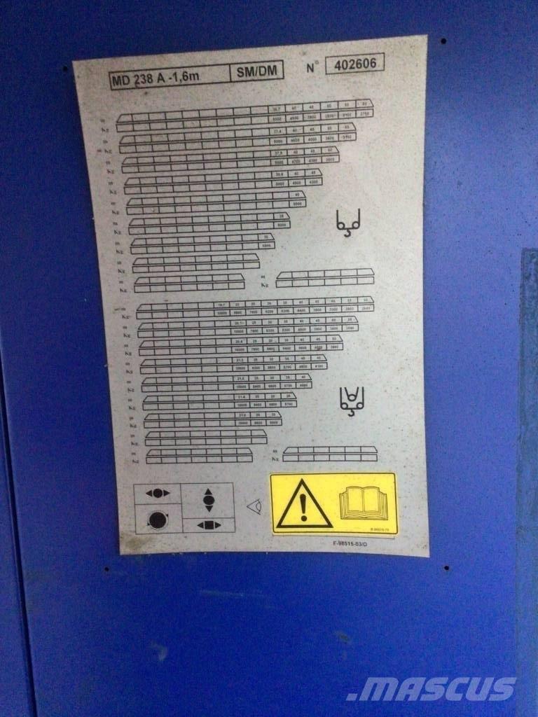 Potain MD238AJ10 Баштові крани
