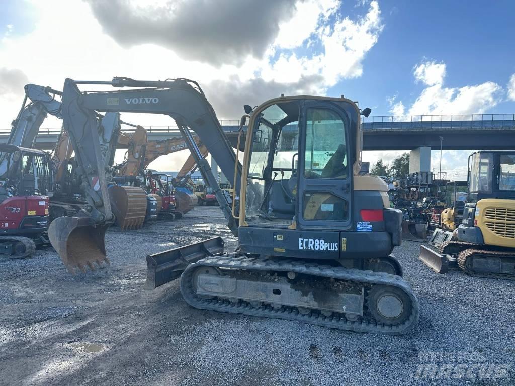 Volvo ECR 88 Середні екскаватори 7т. - 12т.