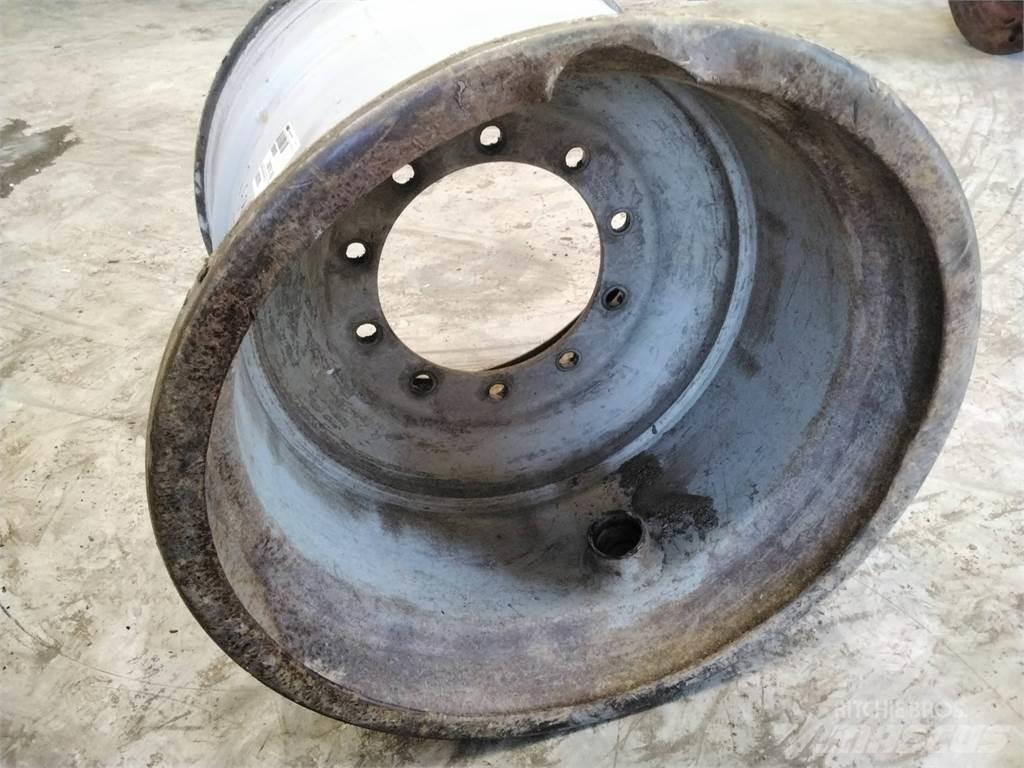 Valmet 860 24x26,5 Шини