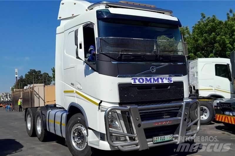 Volvo FH440 Вантажівки / спеціальні