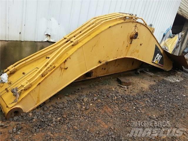 CAT 320 C Екскаватори з великим вилітом