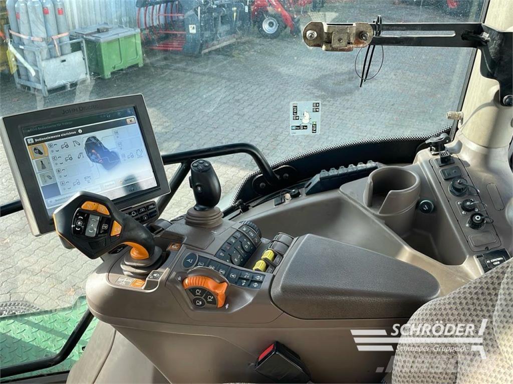 John Deere 6230 R Трактори